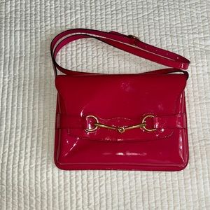 SOLD📌📌 EUC Gucci horsebit Patent leather crossbody